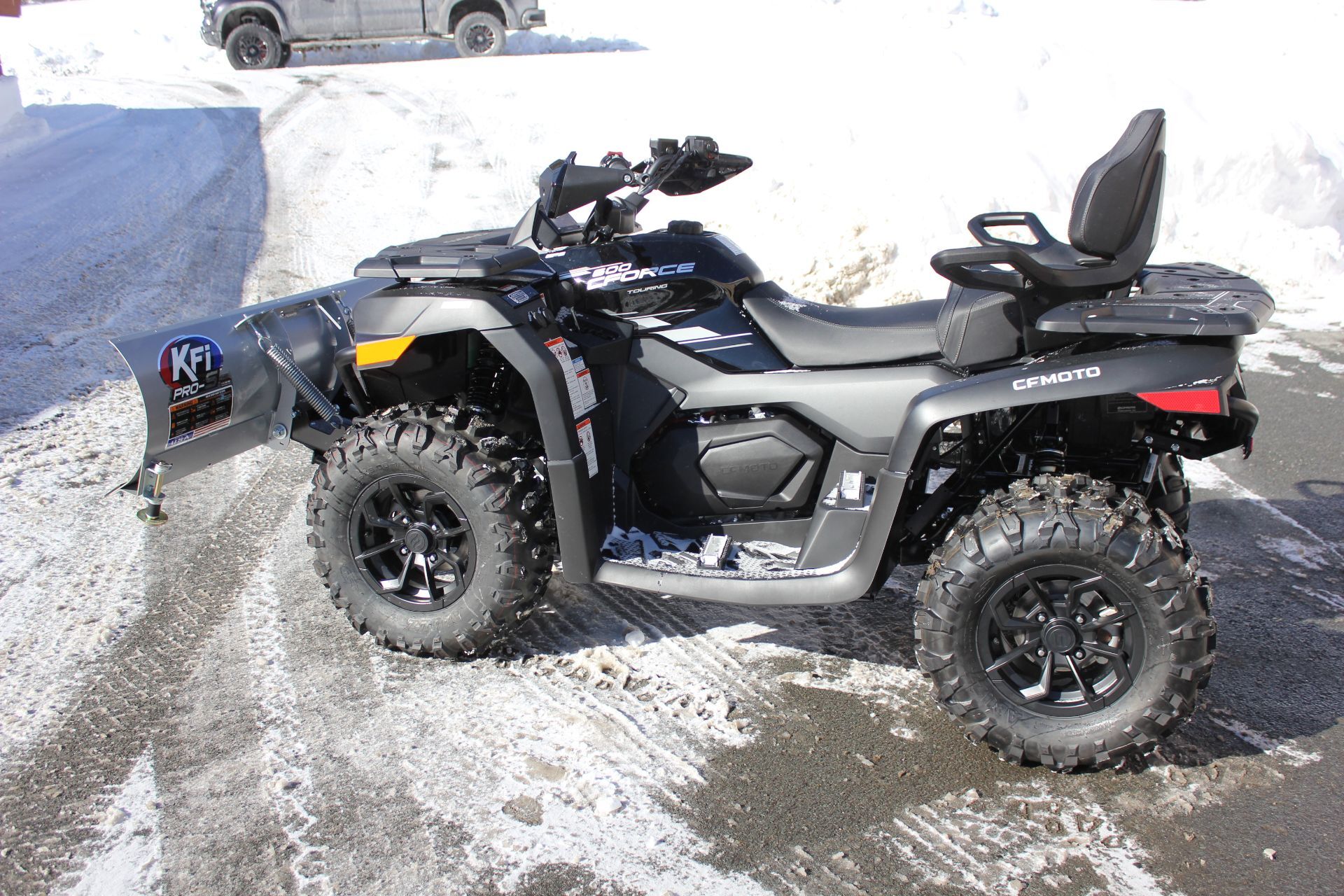 2025 CFMOTO CForce 600 Touring in pittsfield MA