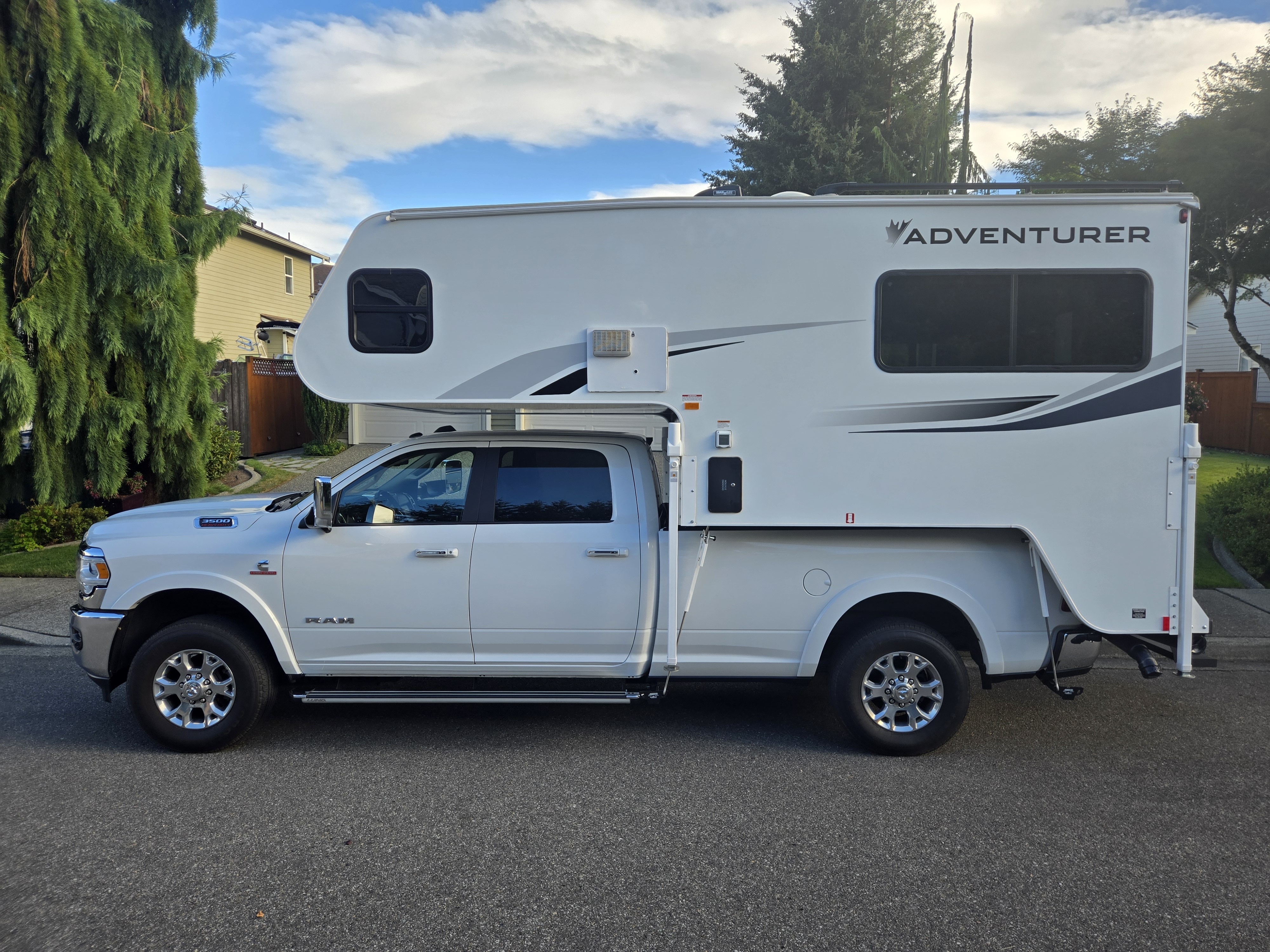 2021 Adventurer Manufacturing TRUCK CAMPER in marysville WA