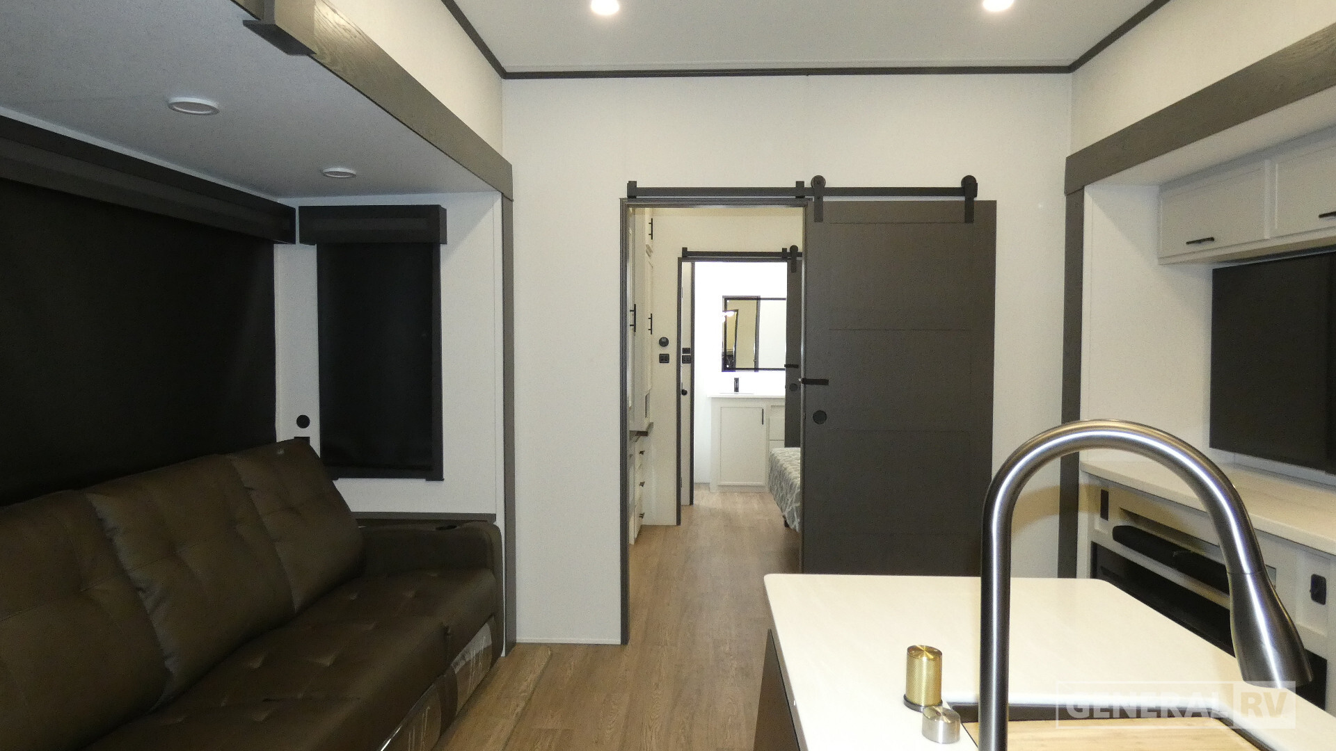 2027 Prime Time Rv SANIBEL 39HYBRID in dover FL