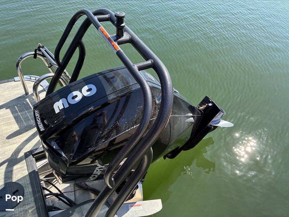 View more photos of this listing