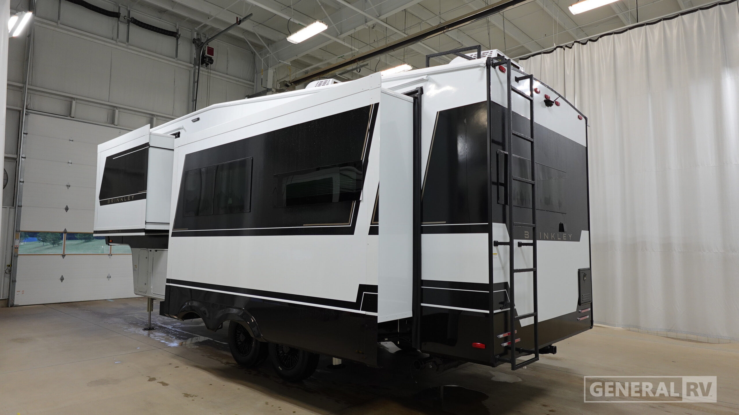 2027 Brinkley MODEL Z 2700 in dover FL