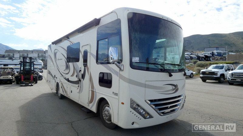 2018 Thor Motor Coach HURRICANE 29M RV