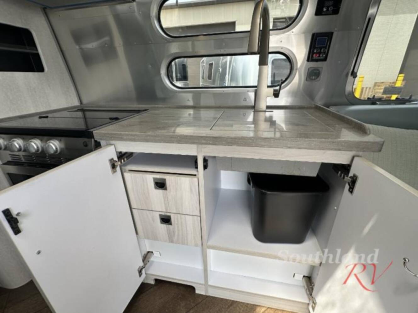 A photo of this 2023 Airstream International 28RB Queen