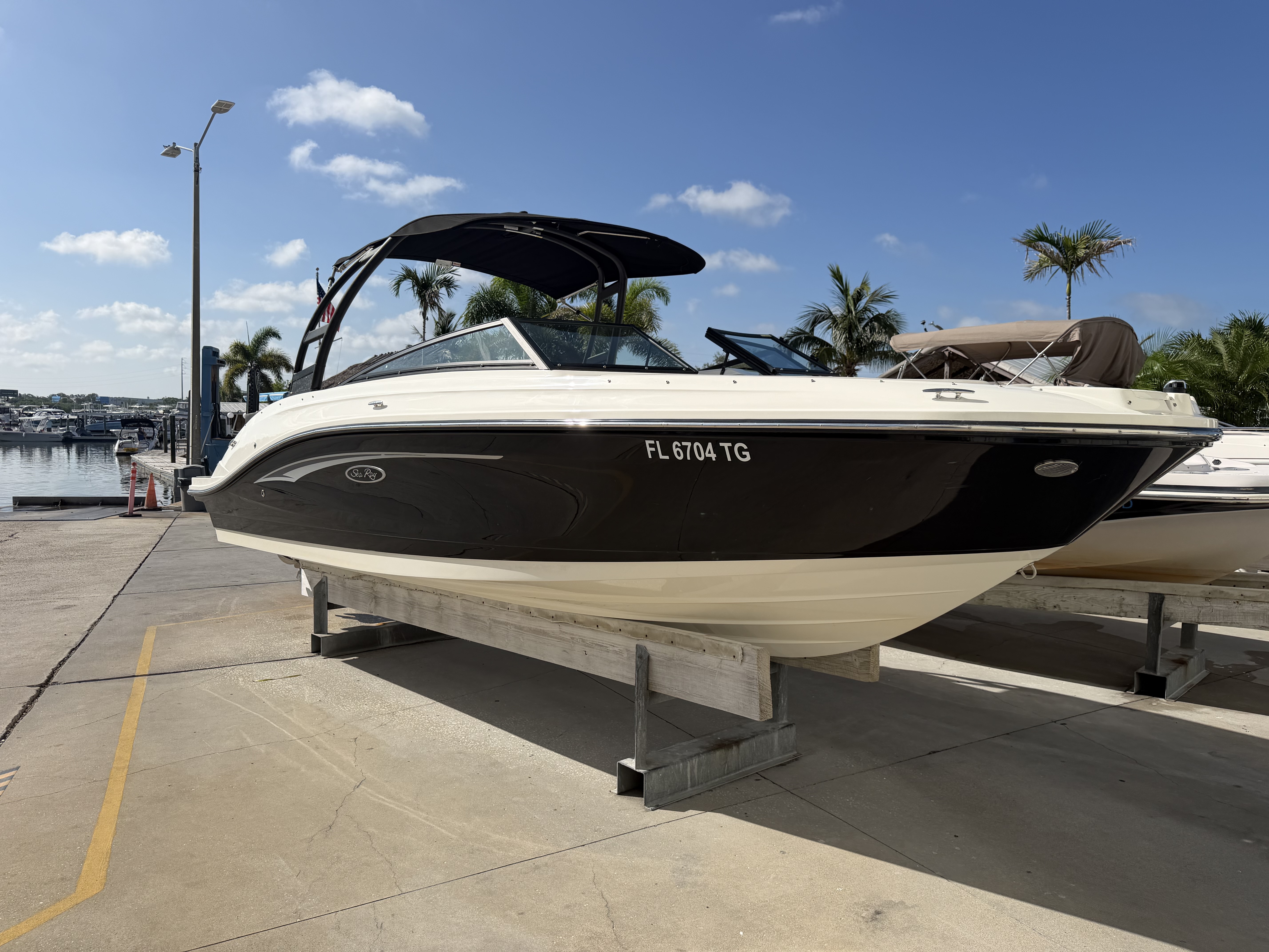2022 Sea Ray 23 SPX-OB 230 OUTBOARD in st petersburg FL