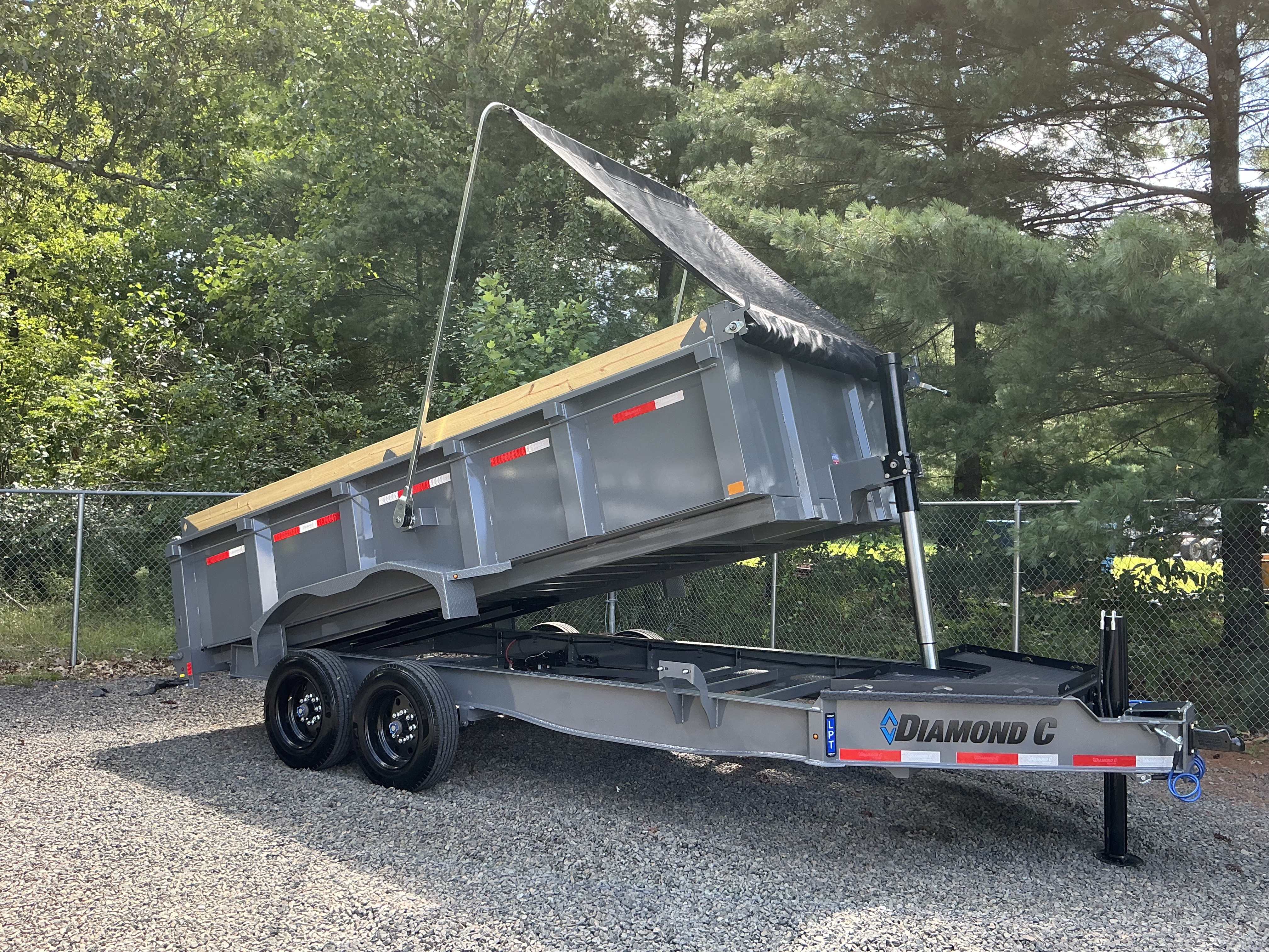 2027 Diamond C Trailers LPT208-32 in Vineland, NJ