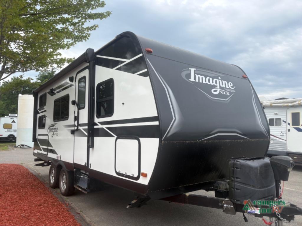 2021 Grand Design Imagine XLS 21BHE RV