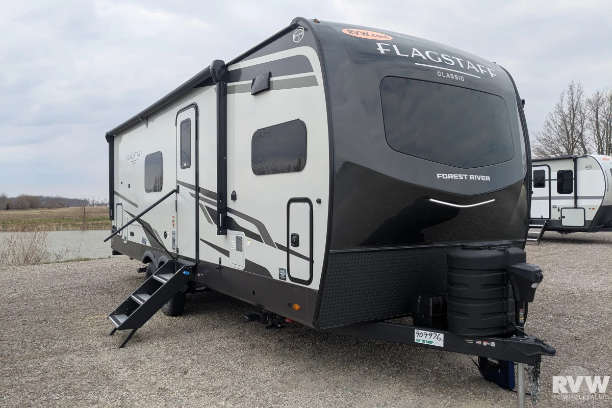 2026 Forest River Flagstaff Classic Travel Trailer 826MBR in delaware OH