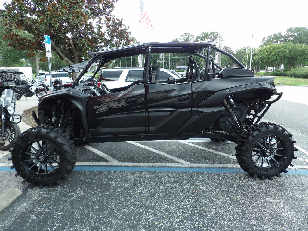 2025 Kawasaki Teryx® KRX4 1000 Blackout Edition UTV/Utility ATV