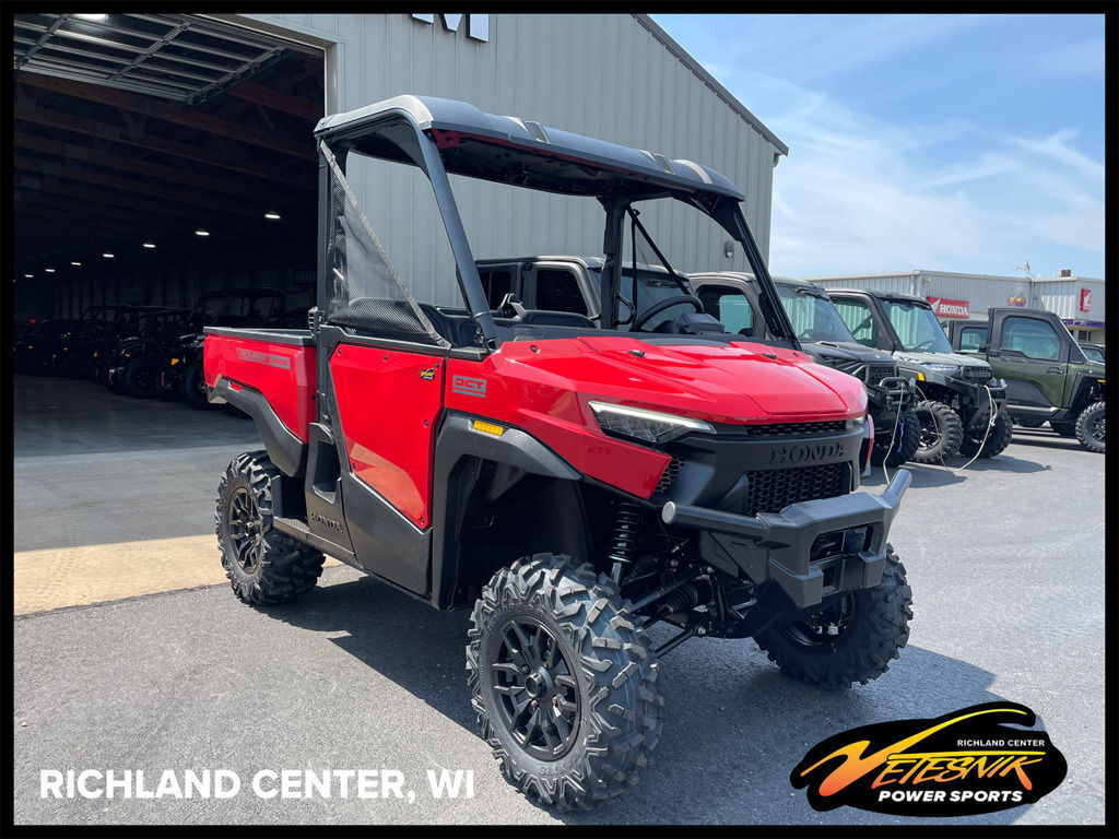 2026 Honda® Pioneer 1000 Deluxe in richland center WI