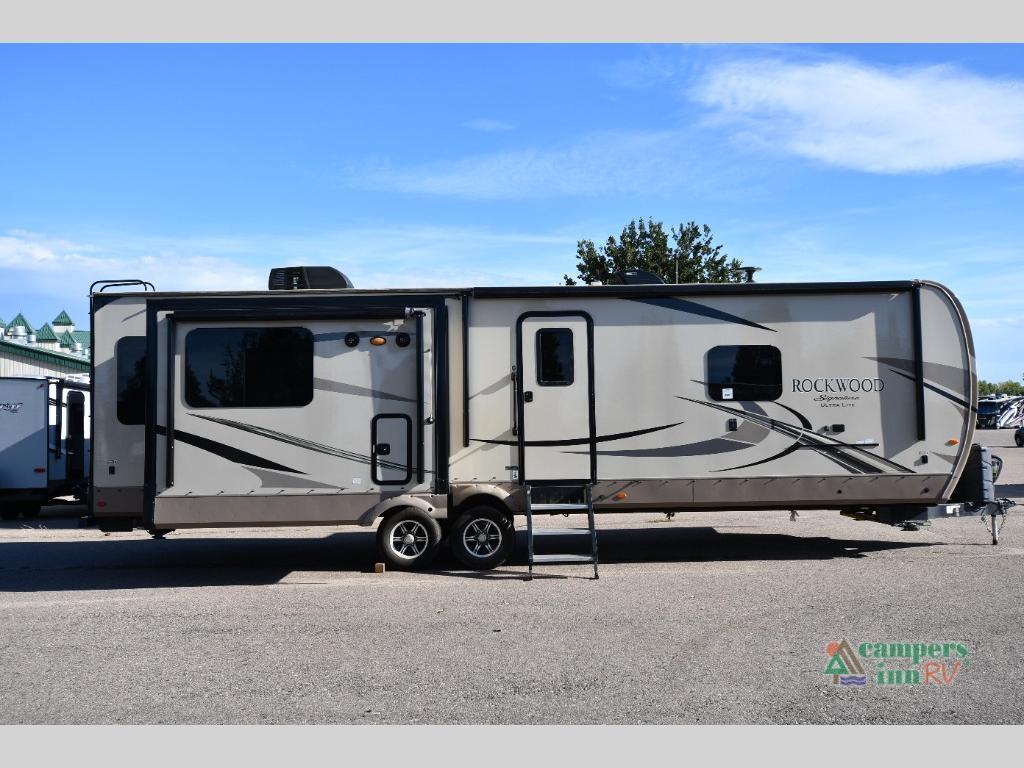 2019 Forest River Rv Rockwood Signature Ultra Lite 8329SS in johnstown CO