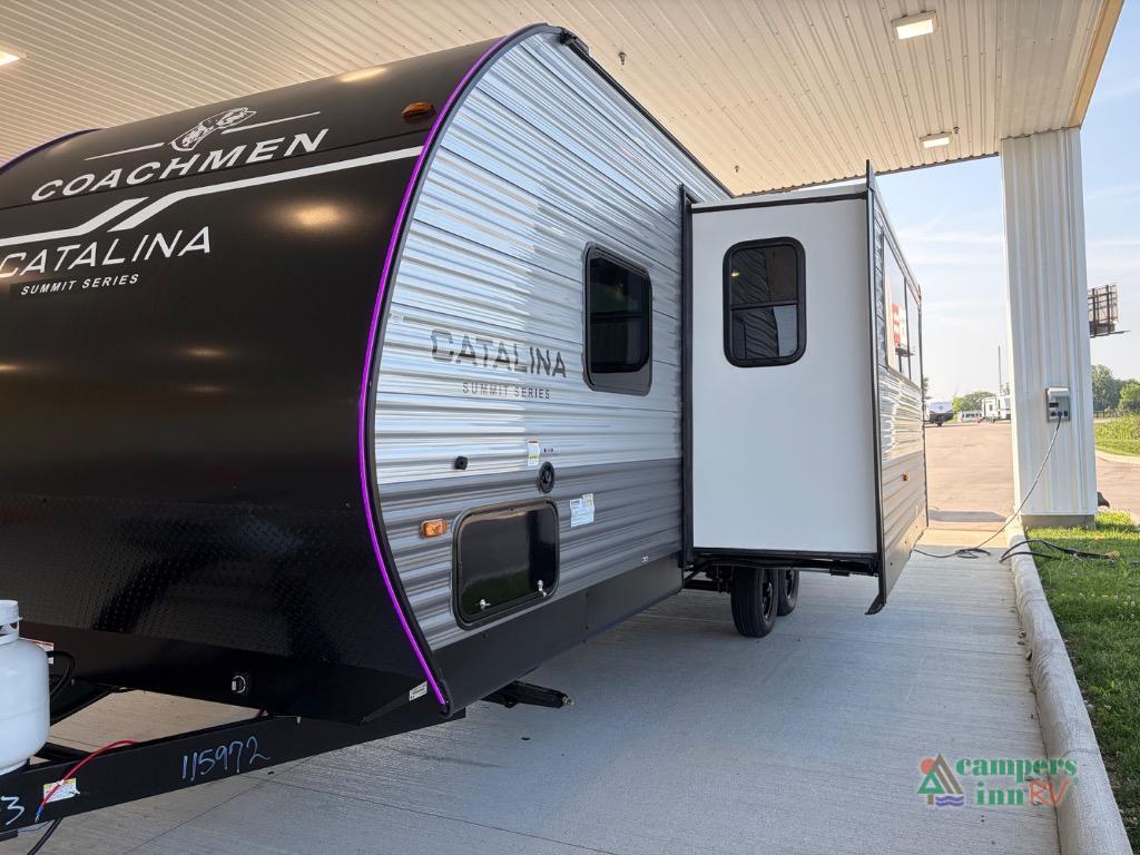 2027 Coachmen Rv Catalina Summit Series 8 261BHS in wilmington OH