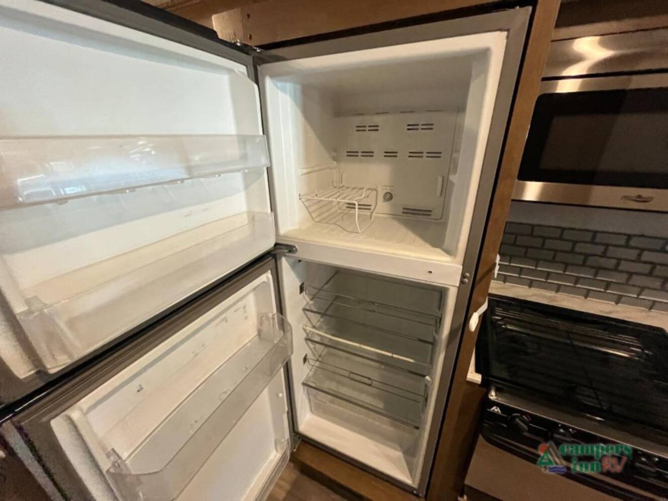 A photo of this 2019 Fleetwood Rv Flair 29M