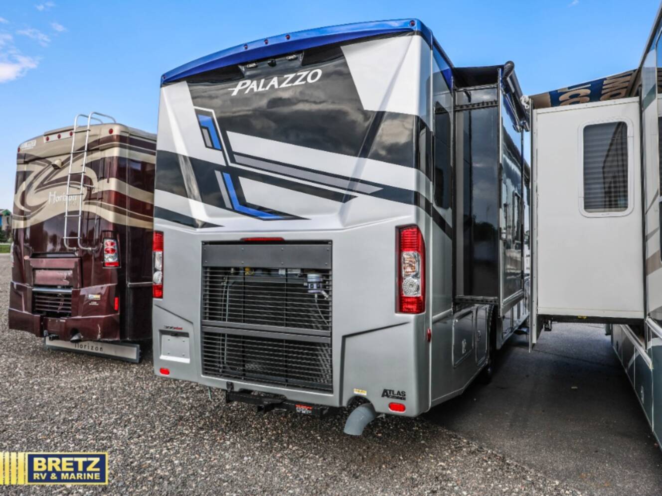 A photo of this 2027 Thor Motor Coach Palazzo GT 33.6