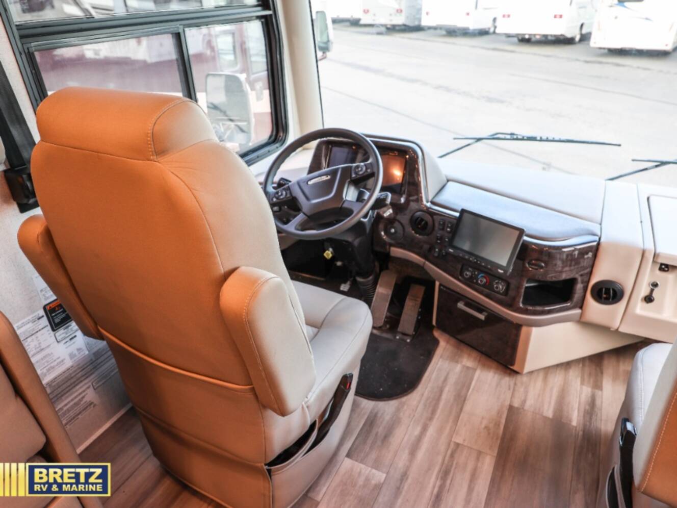 A photo of this 2027 Thor Motor Coach Palazzo GT 33.6