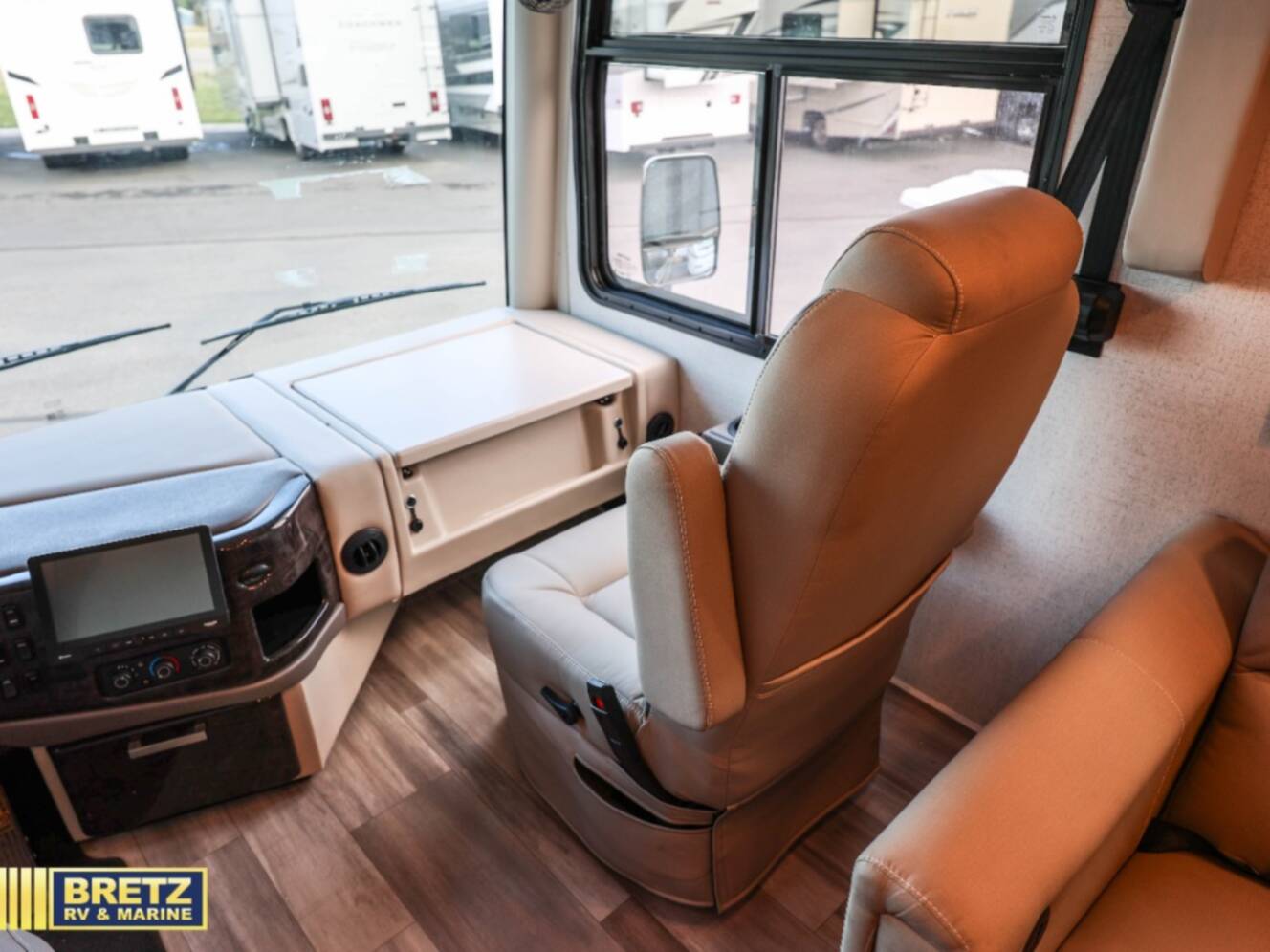 A photo of this 2027 Thor Motor Coach Palazzo GT 33.6