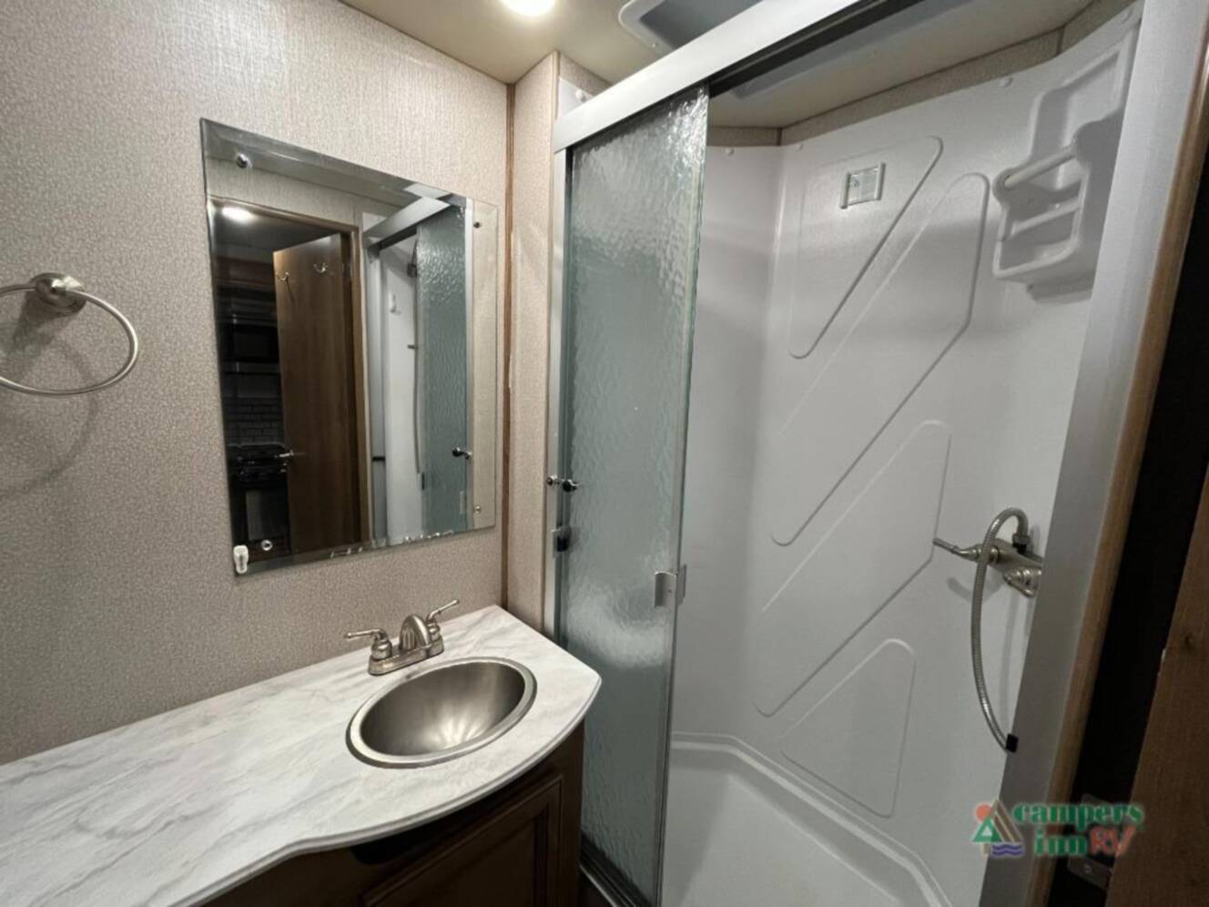 A photo of this 2019 Fleetwood Rv Flair 29M