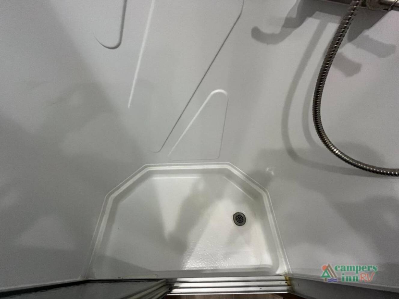 A photo of this 2019 Fleetwood Rv Flair 29M