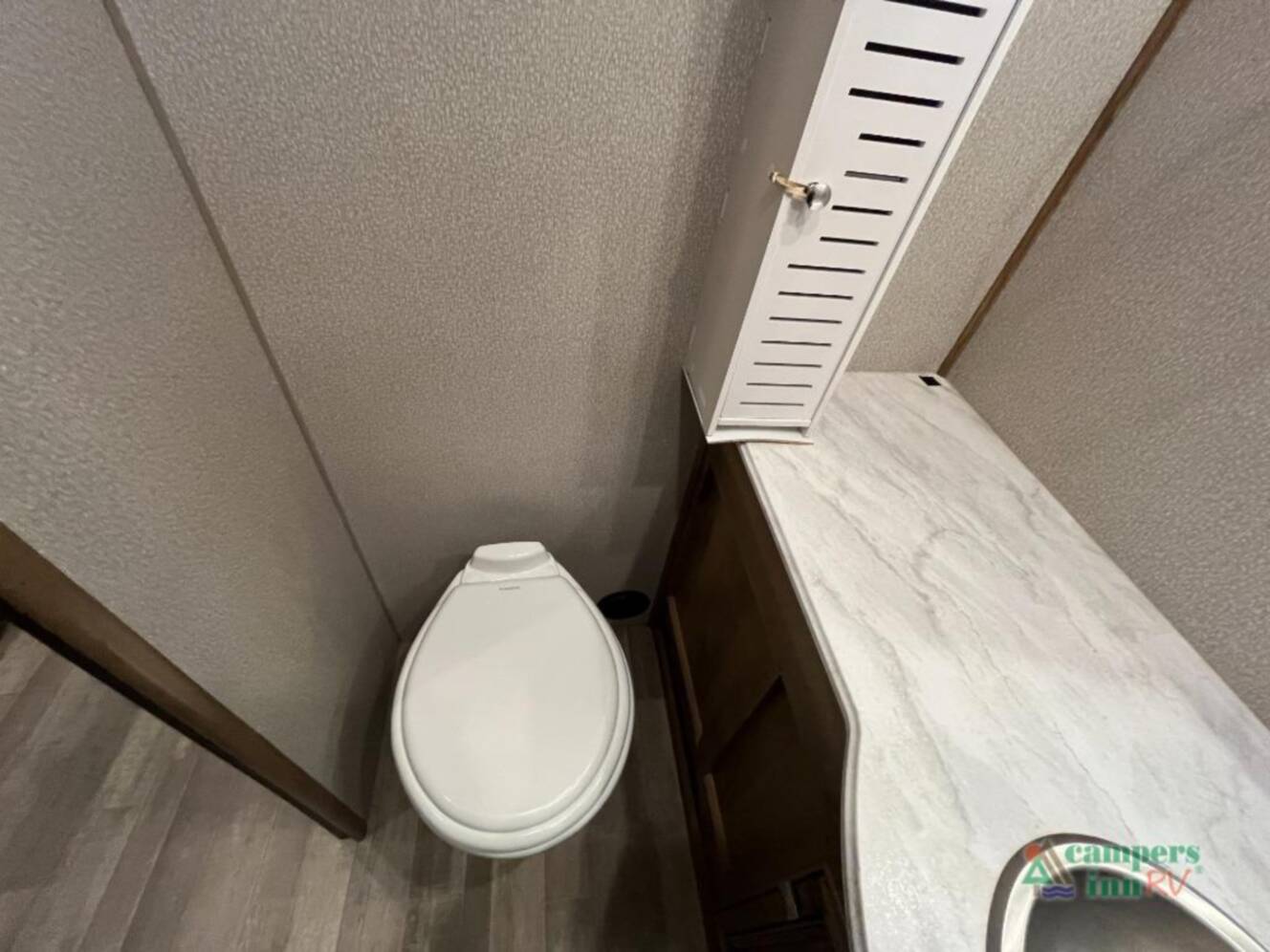 A photo of this 2019 Fleetwood Rv Flair 29M