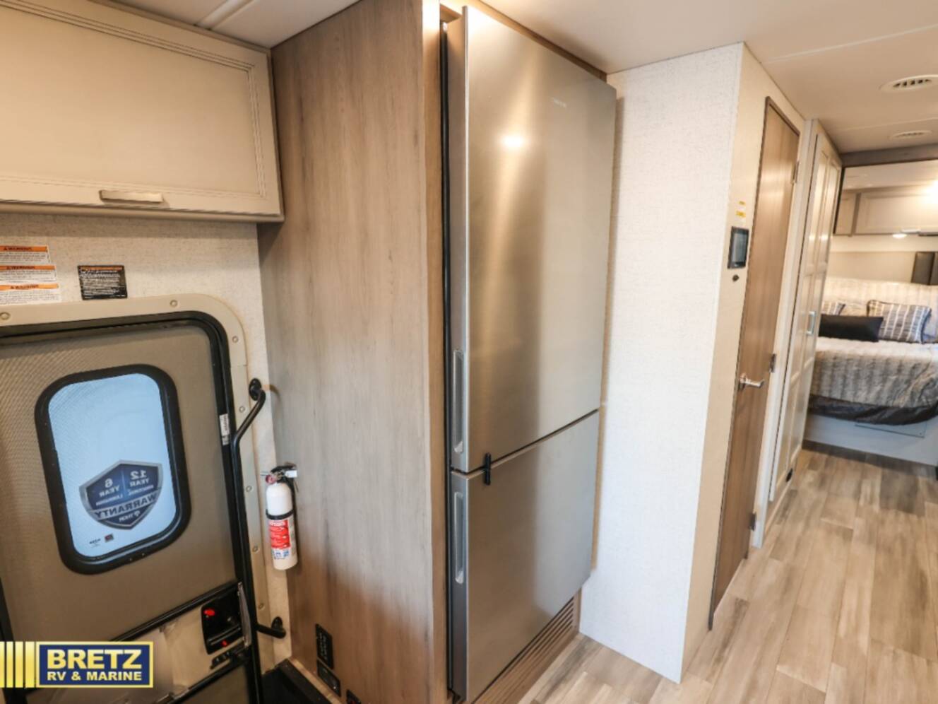 A photo of this 2027 Thor Motor Coach Palazzo GT 33.6