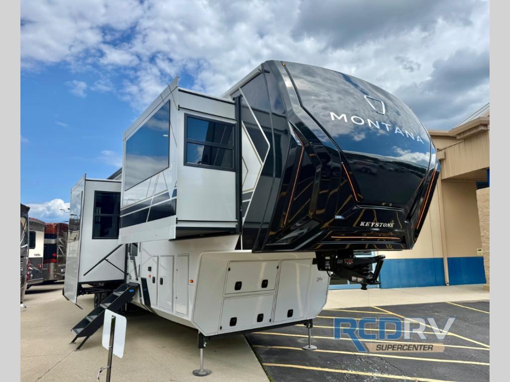 2027 Keystone Rv Montana 3800FL in sunbury OH