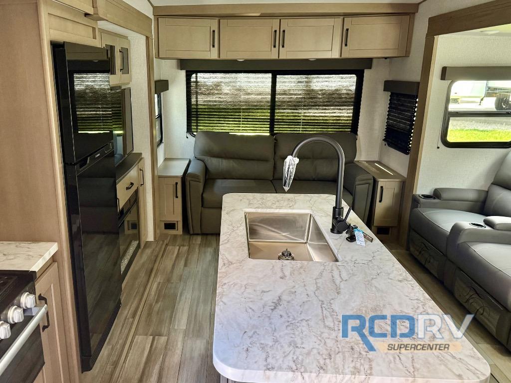 2024 Grand Design Reflection 100 Series 28RL in sunbury OH
