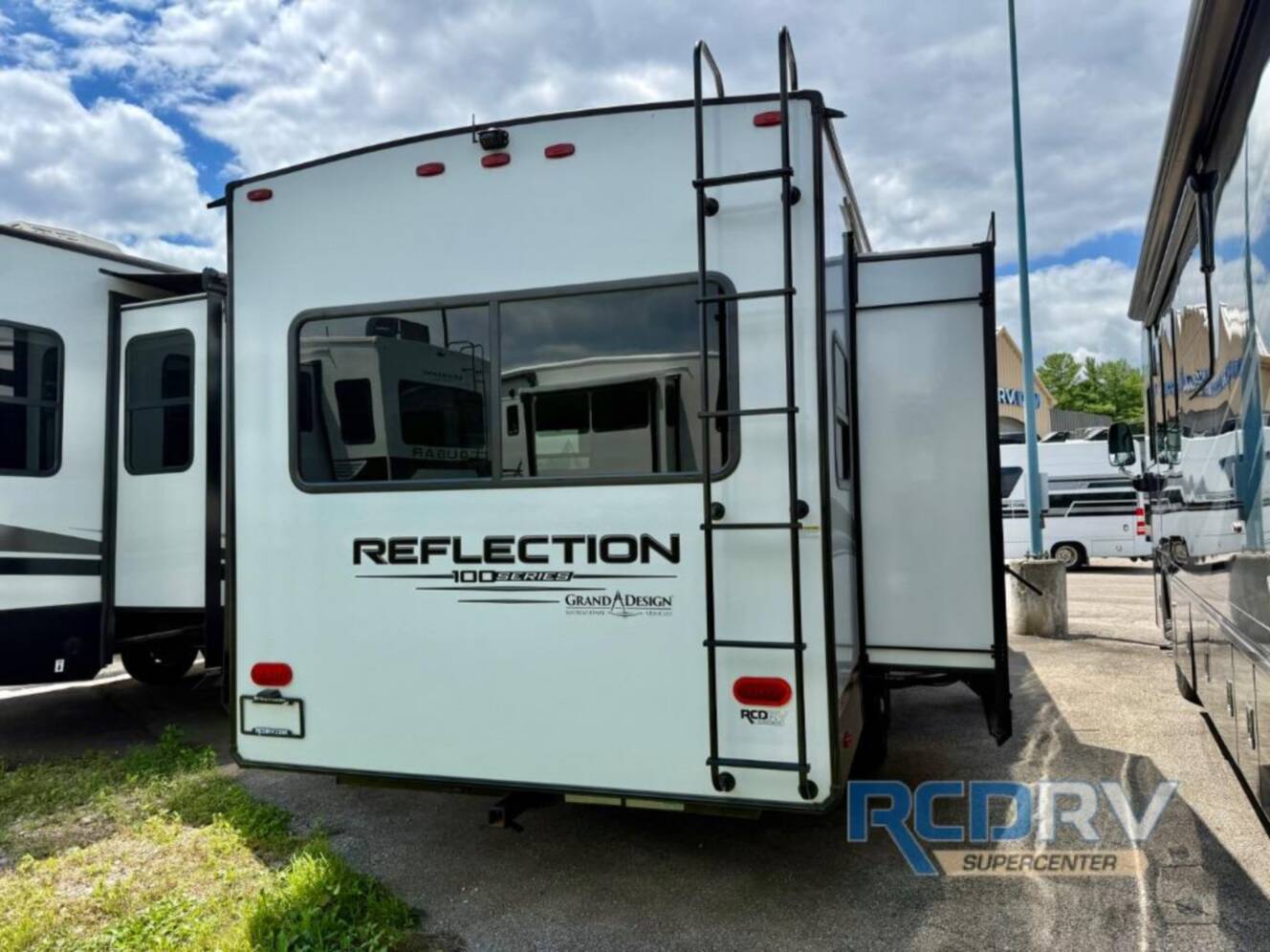 A photo of this 2024 Grand Design Reflection 100 Series 28RL