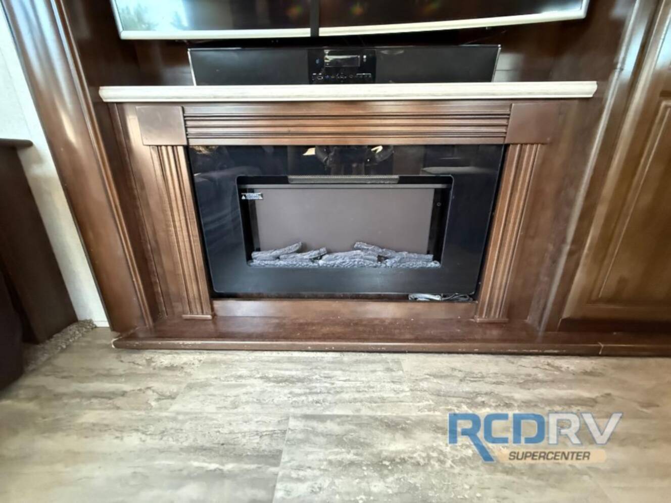 A photo of this 2017 Redwood Rv Redwood 3401RL