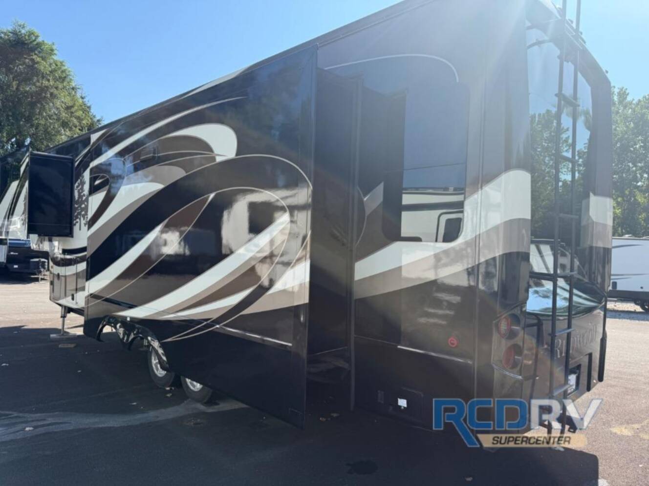 A photo of this 2017 Redwood Rv Redwood 3401RL