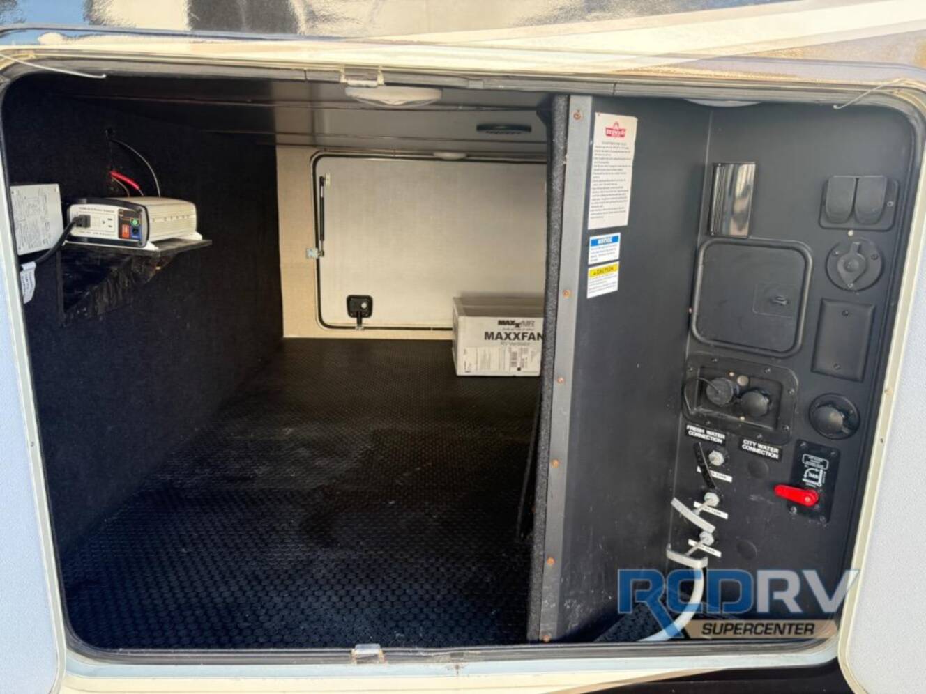 A photo of this 2017 Redwood Rv Redwood 3401RL