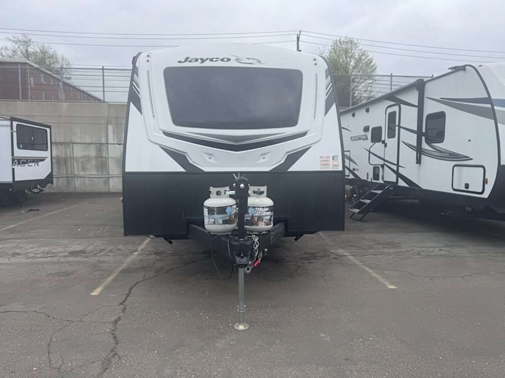 2023 Jayco White Hawk M32QBH in bristol CT