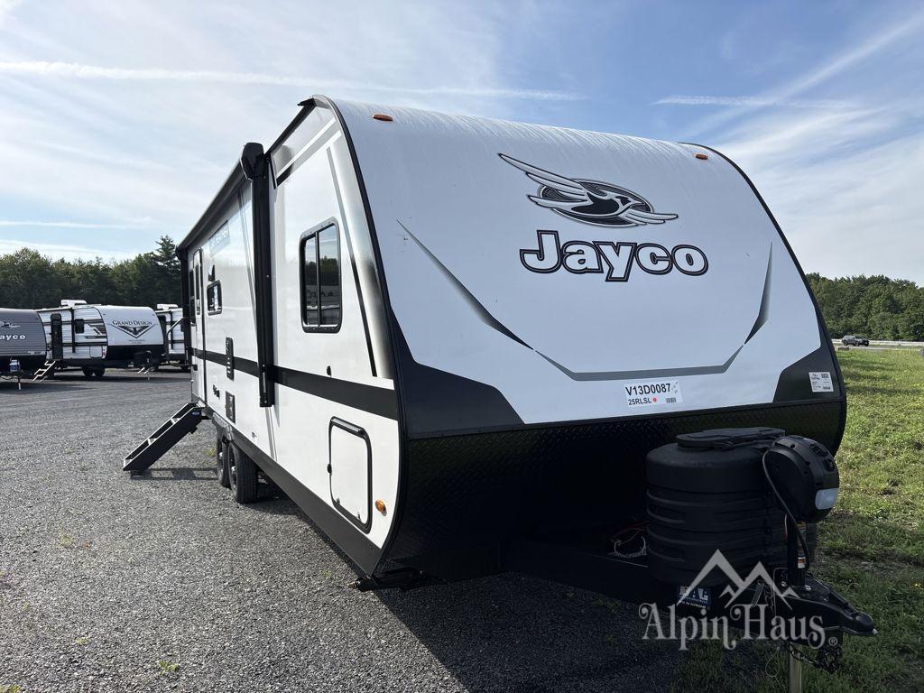 2027 Jayco Jay Feather SL 25RLSL in middletown NY