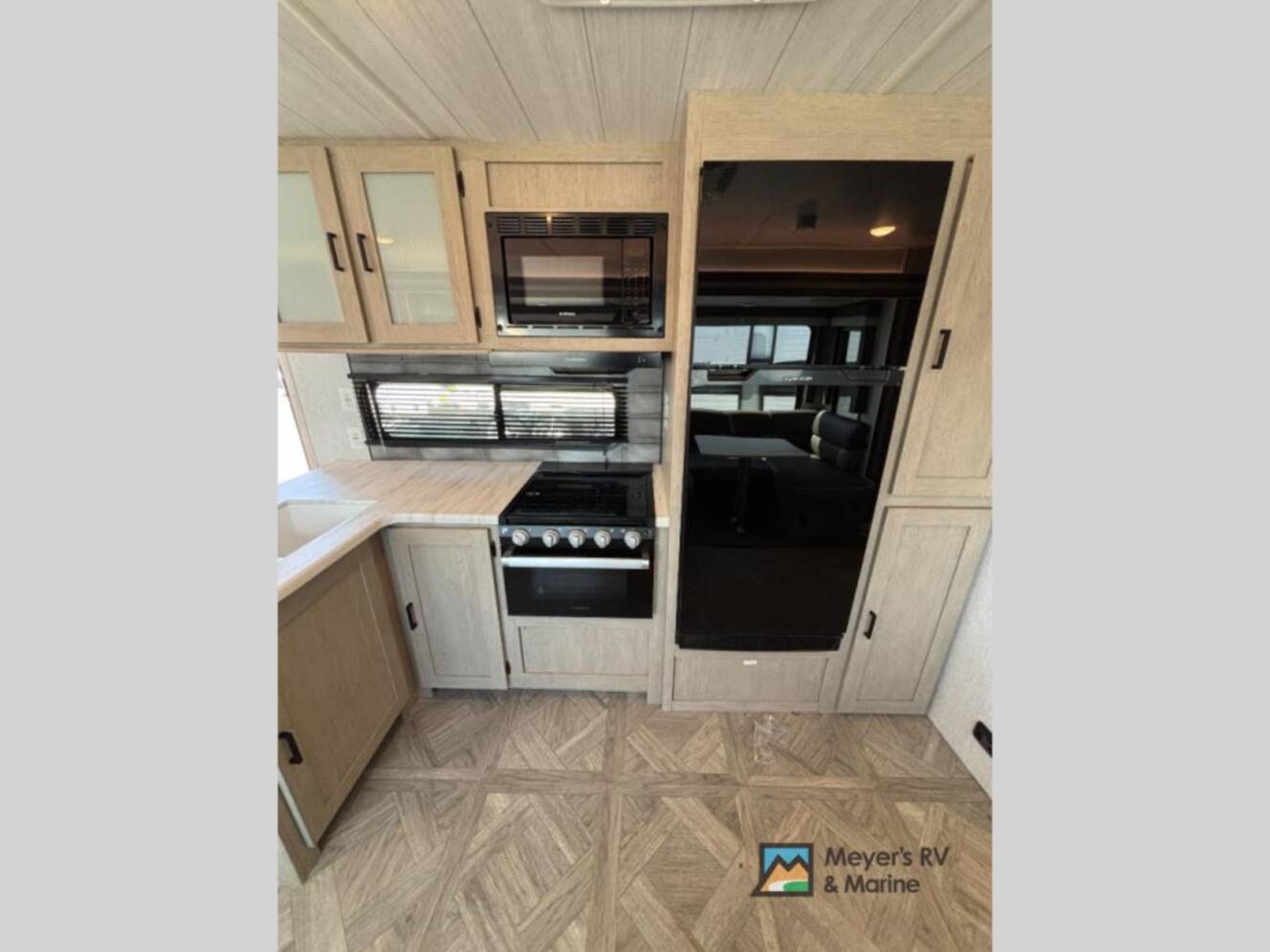 A photo of this 2023 Forest River Rv Salem 32BHDS