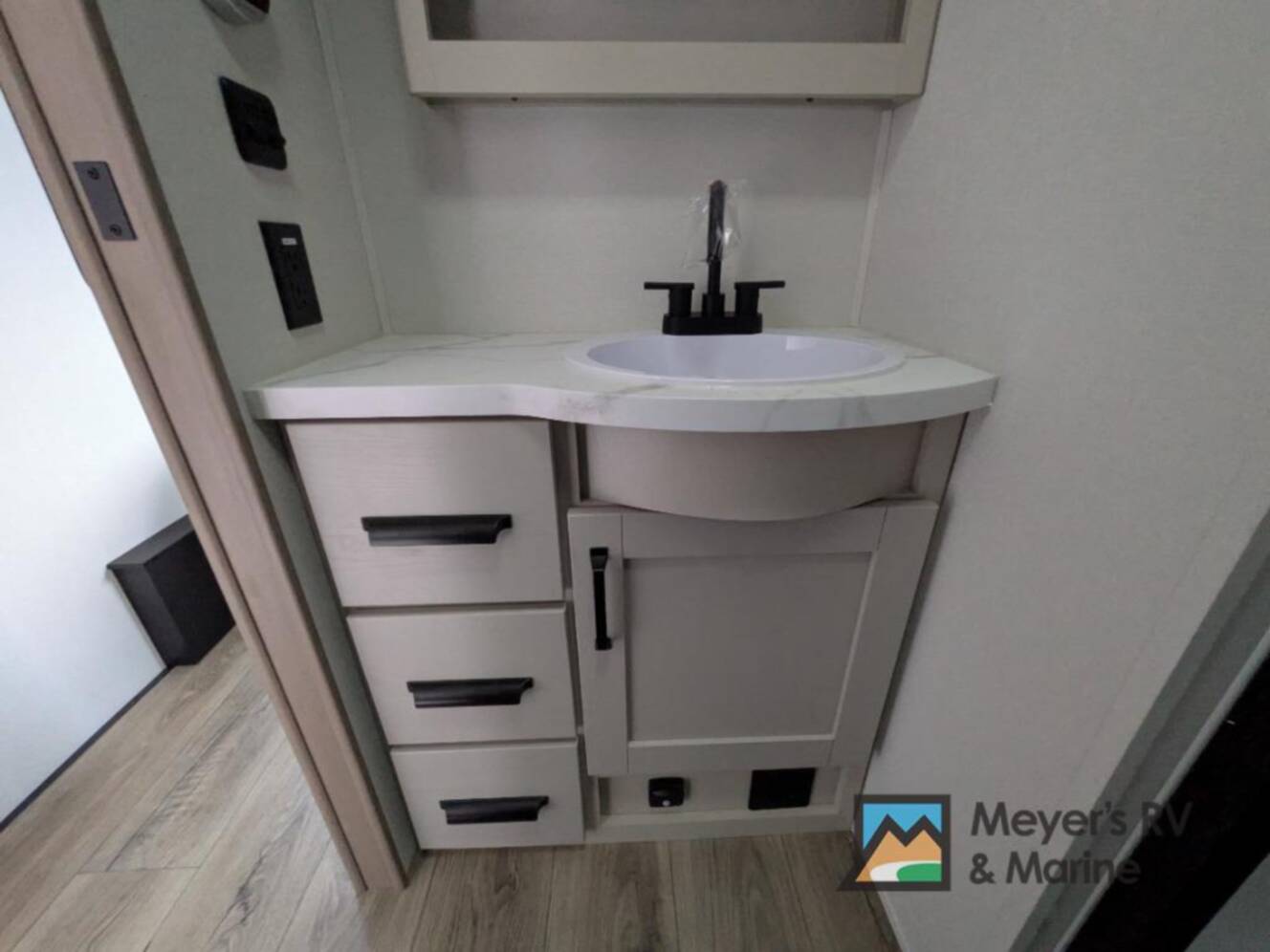 A photo of this 2026 Grand Design Reflection 100 Series 32BH