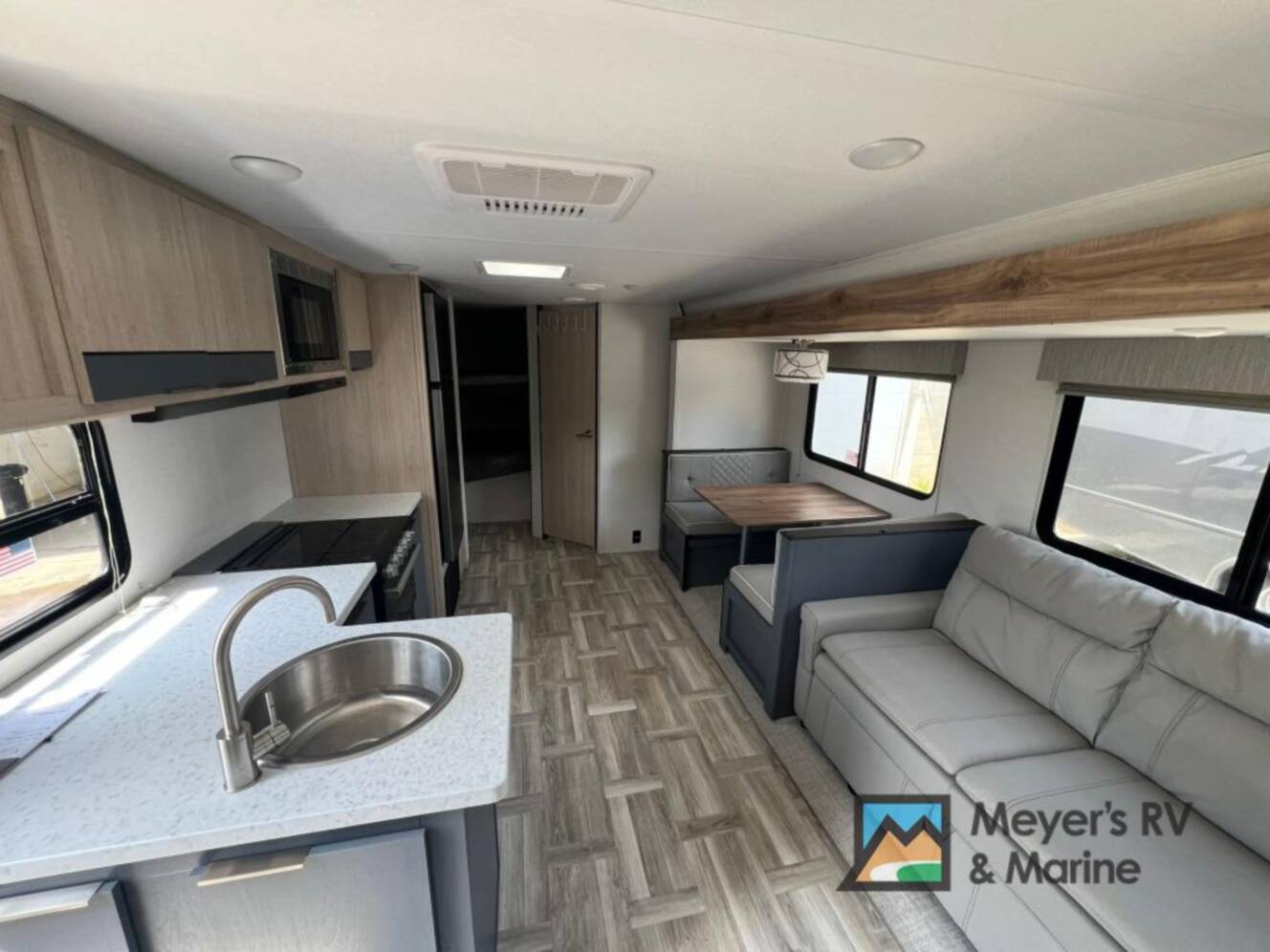 A photo of this 2024 Prime Time Rv Tracer 270BHSLE