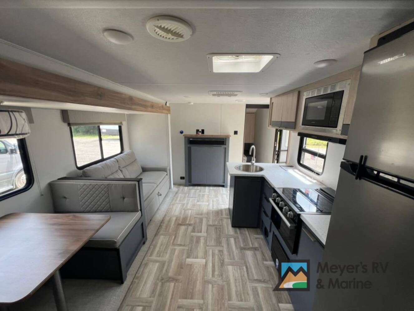 A photo of this 2024 Prime Time Rv Tracer 270BHSLE