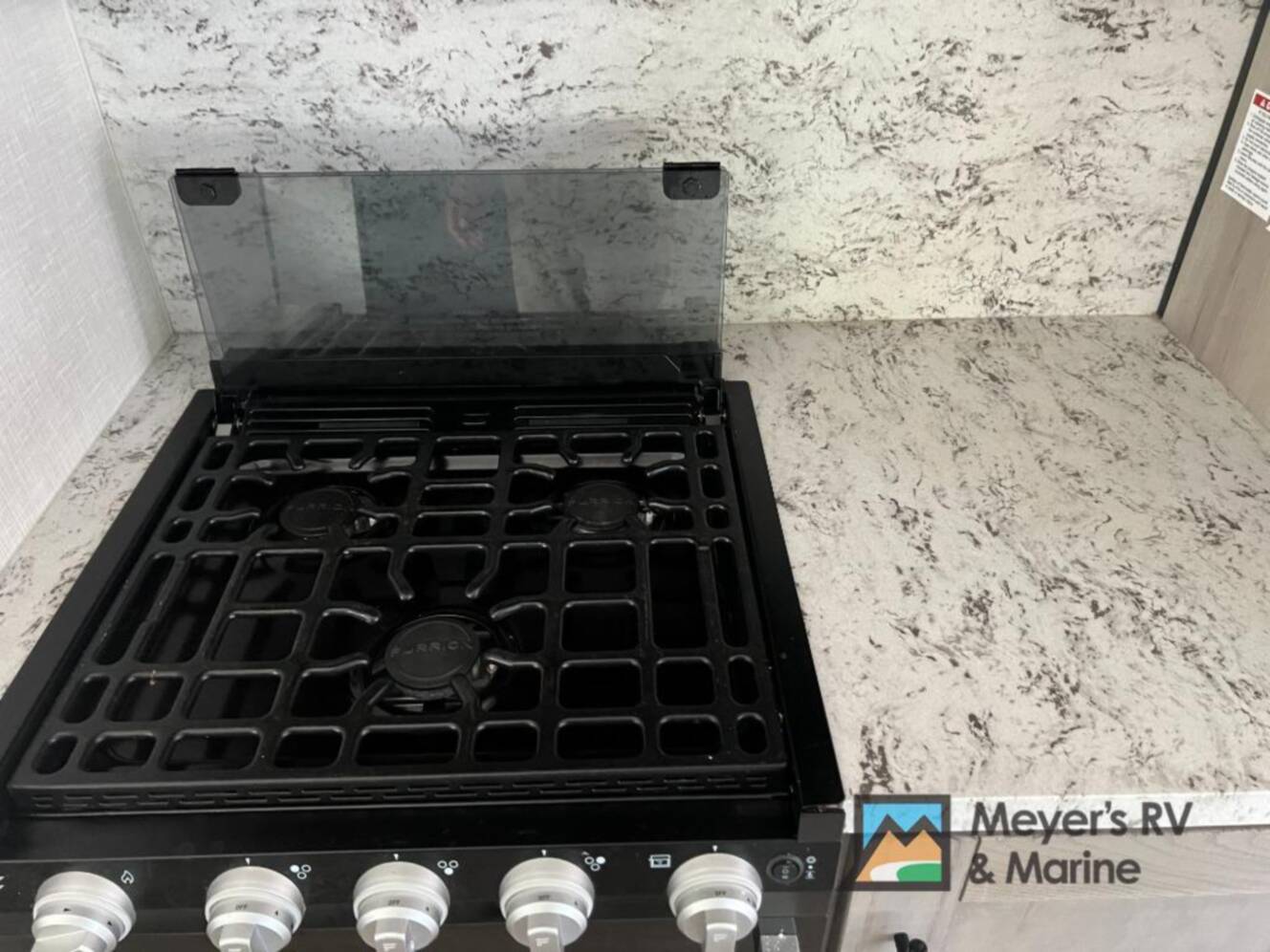 A photo of this 2023 Kz Connect SE C211MKSE