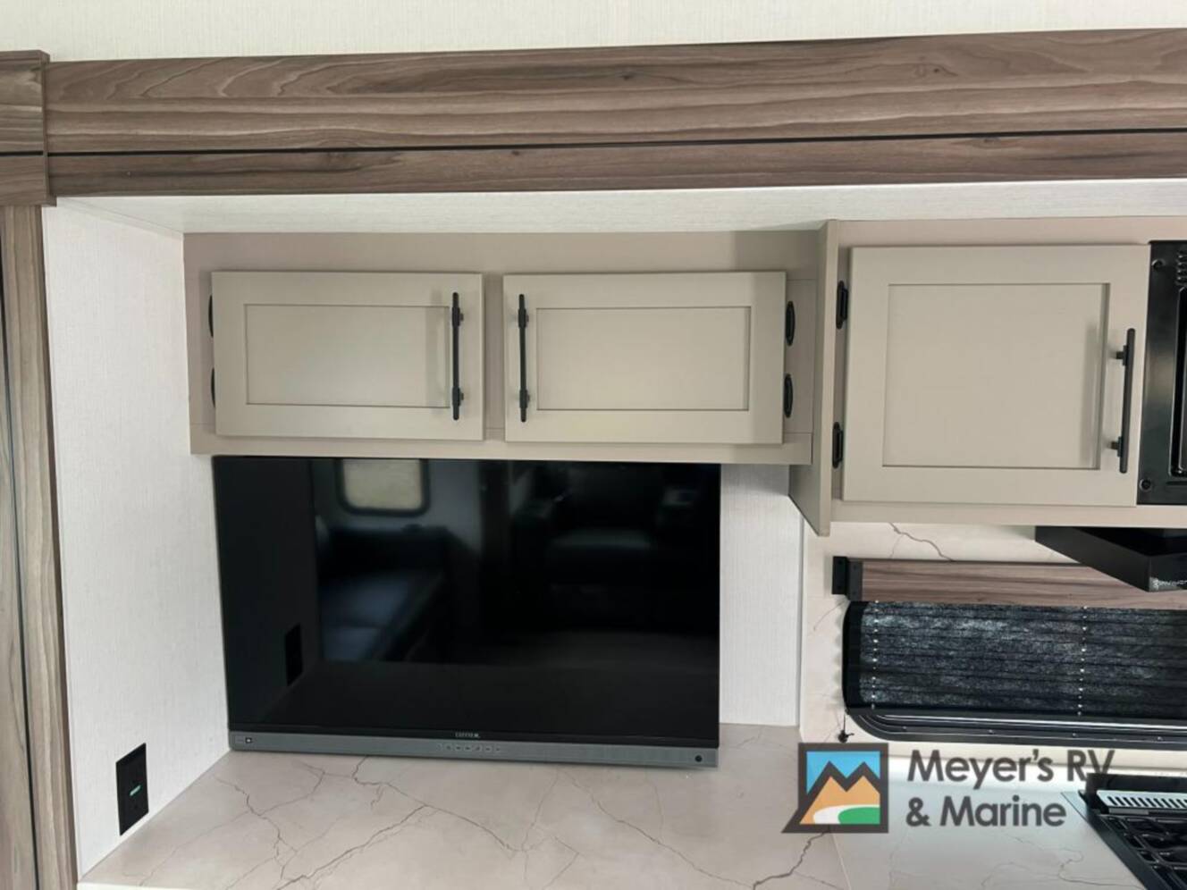 A photo of this 2026 Kz Connect C313MK