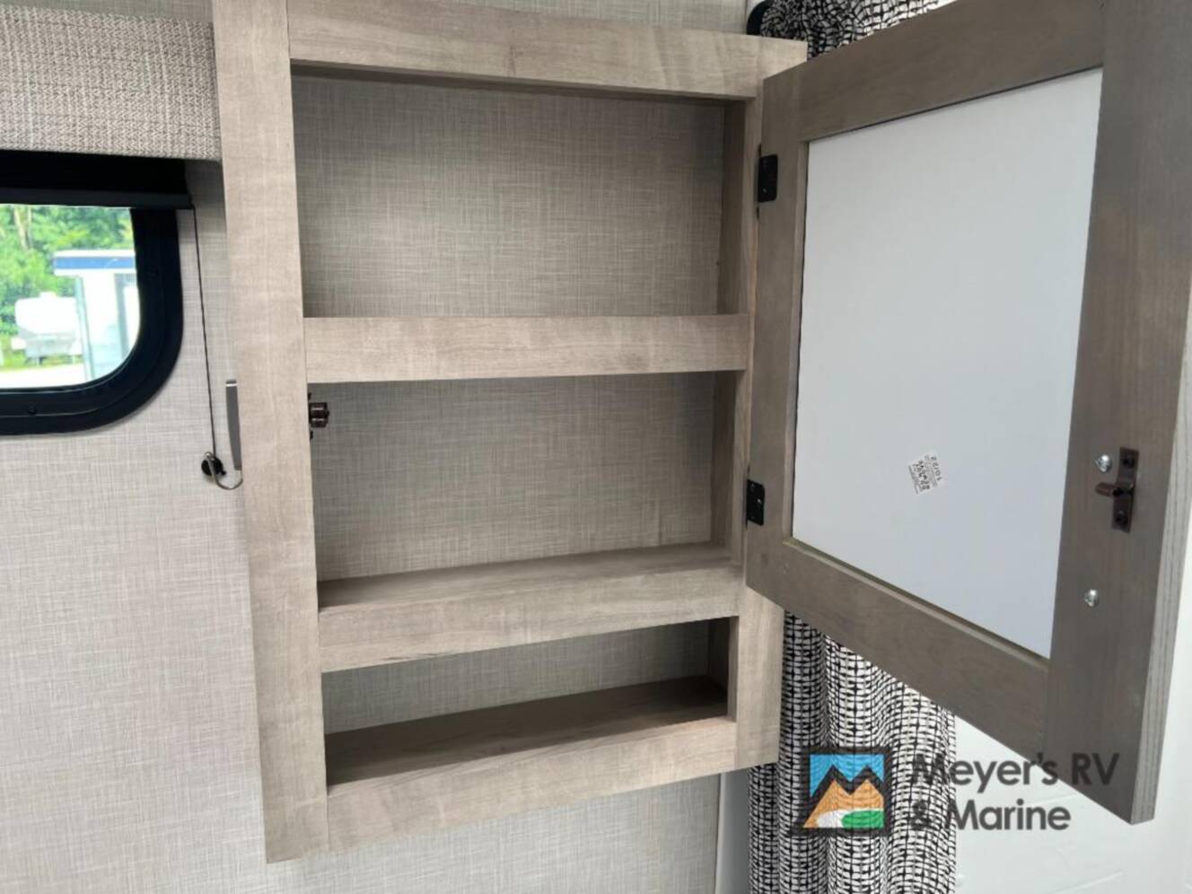 A photo of this 2023 Kz Connect SE C211MKSE