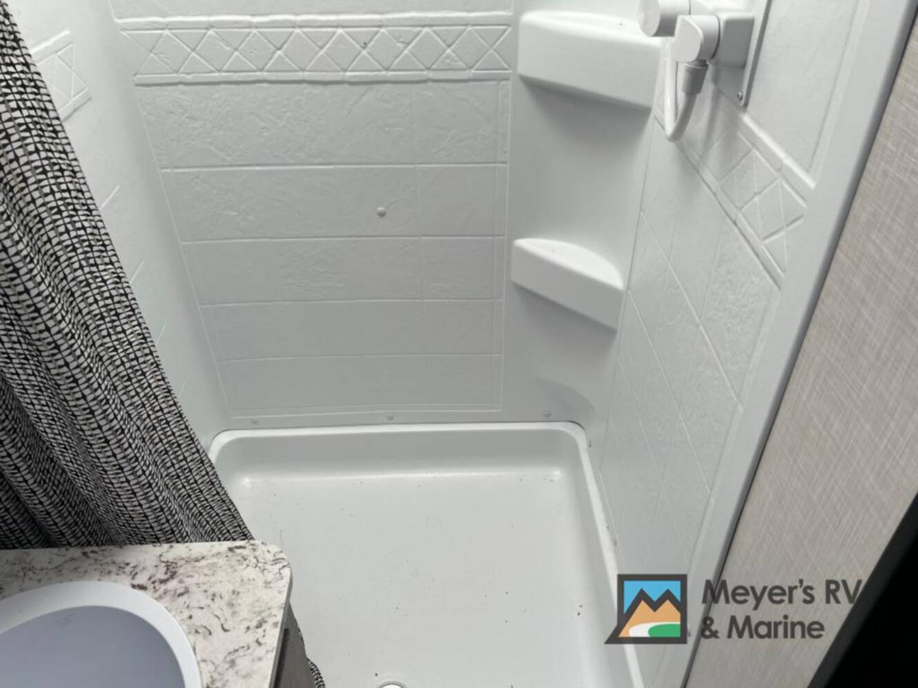 A photo of this 2023 Kz Connect SE C211MKSE