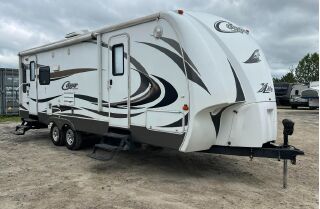 2012 KEYSTONE COUGAR X-LITE 24RLS