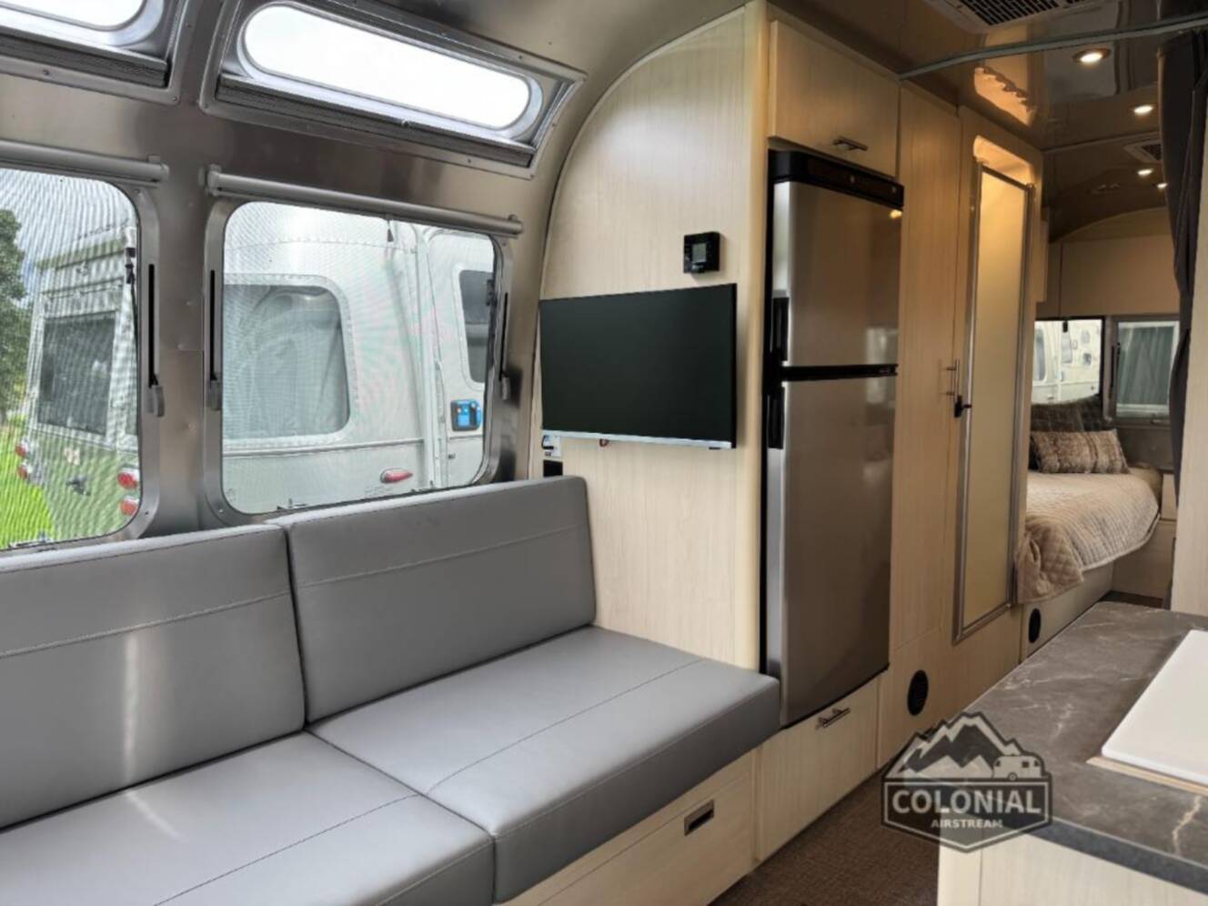 A photo of this 2026 Airstream Flying Cloud 25FBT Twin Hatch