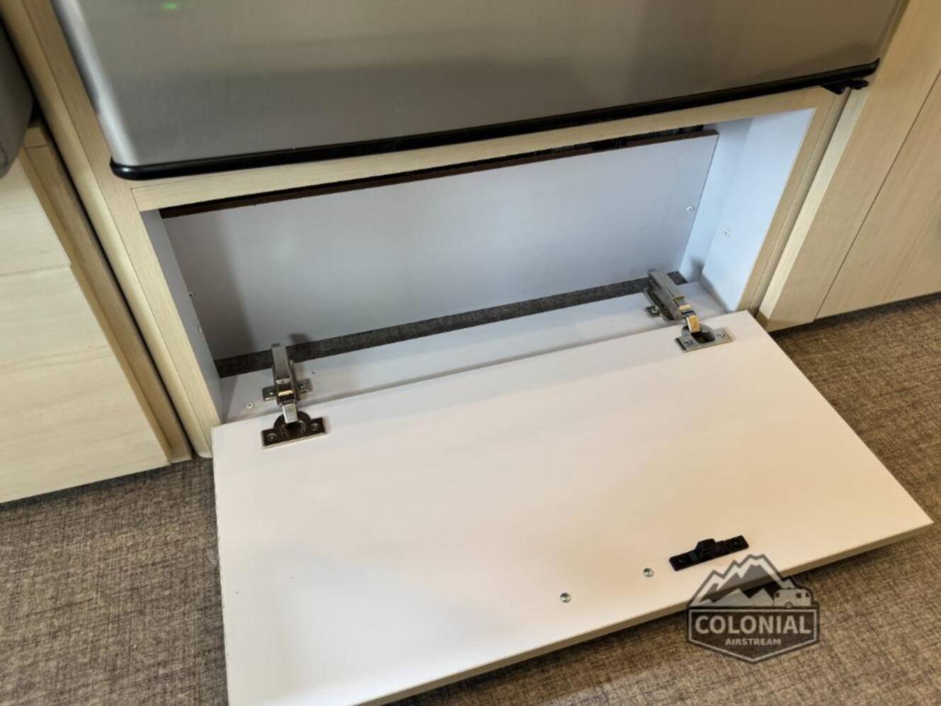 A photo of this 2026 Airstream Flying Cloud 25FBT Twin Hatch