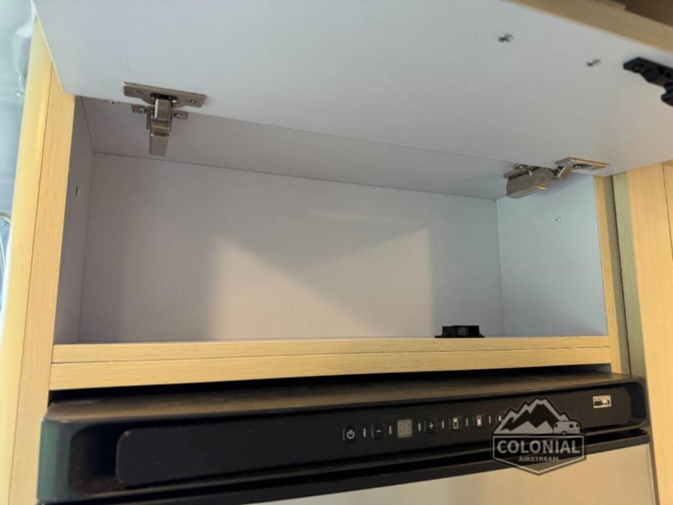 A photo of this 2026 Airstream Flying Cloud 25FBT Twin Hatch