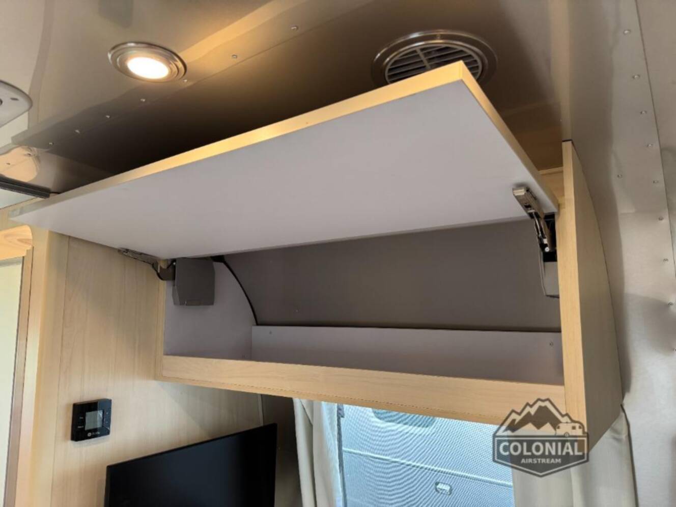 A photo of this 2026 Airstream Flying Cloud 25FBT Twin Hatch