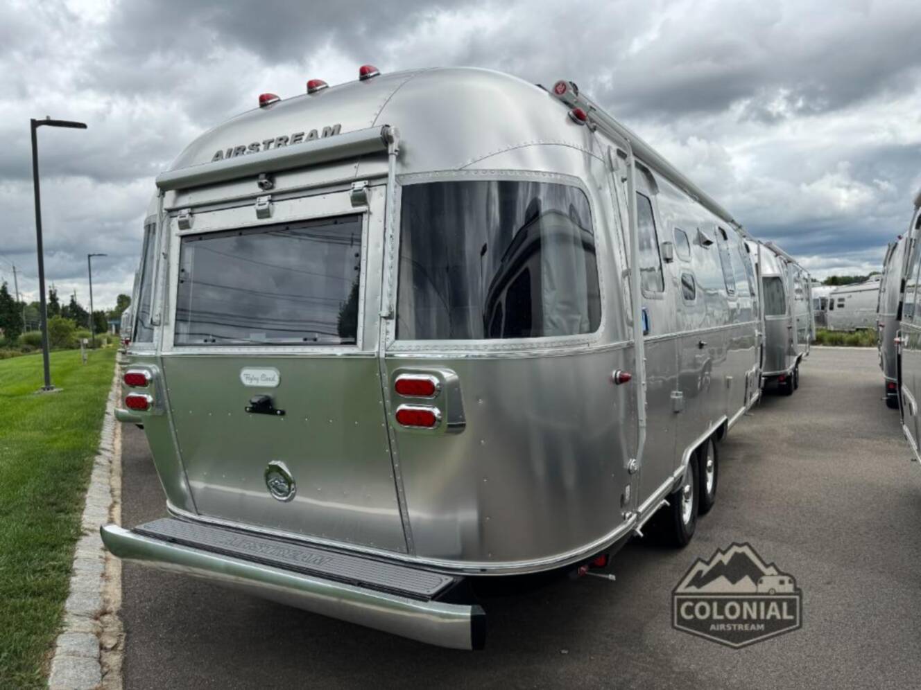 A photo of this 2026 Airstream Flying Cloud 25FBT Twin Hatch