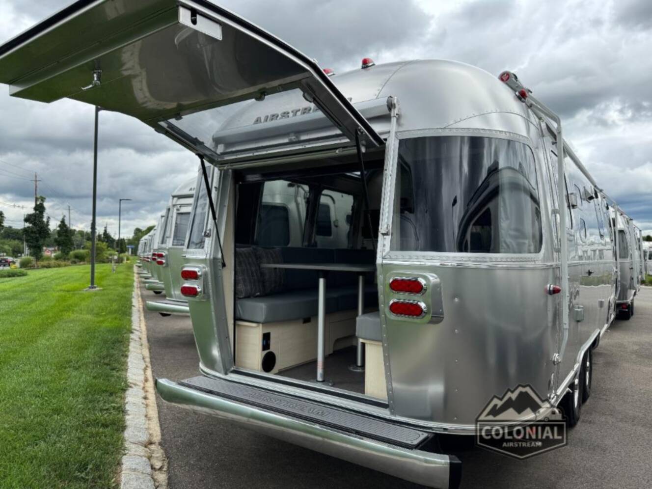 A photo of this 2026 Airstream Flying Cloud 25FBT Twin Hatch