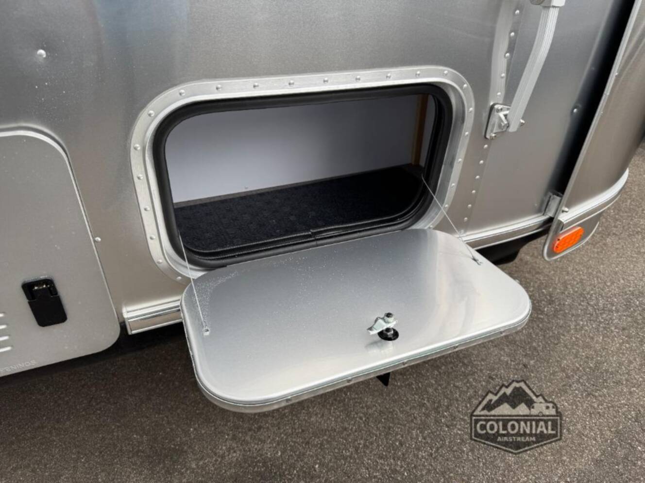 A photo of this 2026 Airstream Flying Cloud 25FBT Twin Hatch