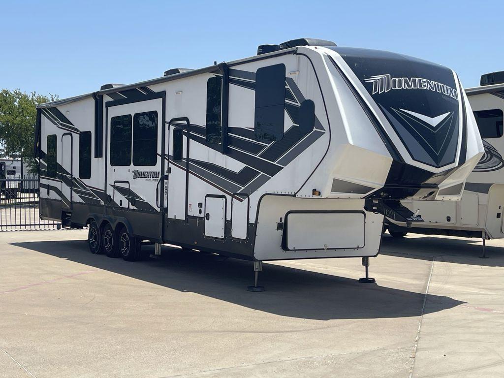 2022 Grand Design Momentum M-Class 381MS in fort worth TX