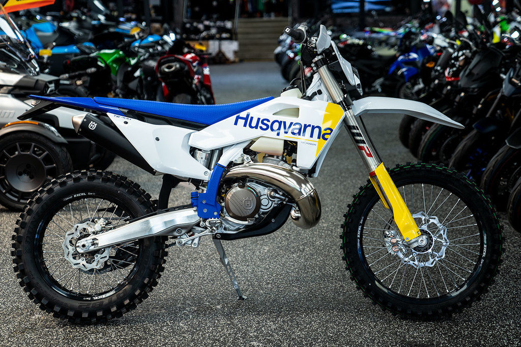 2027 Husqvarna® TE 300 300 in Upper Darby, PA