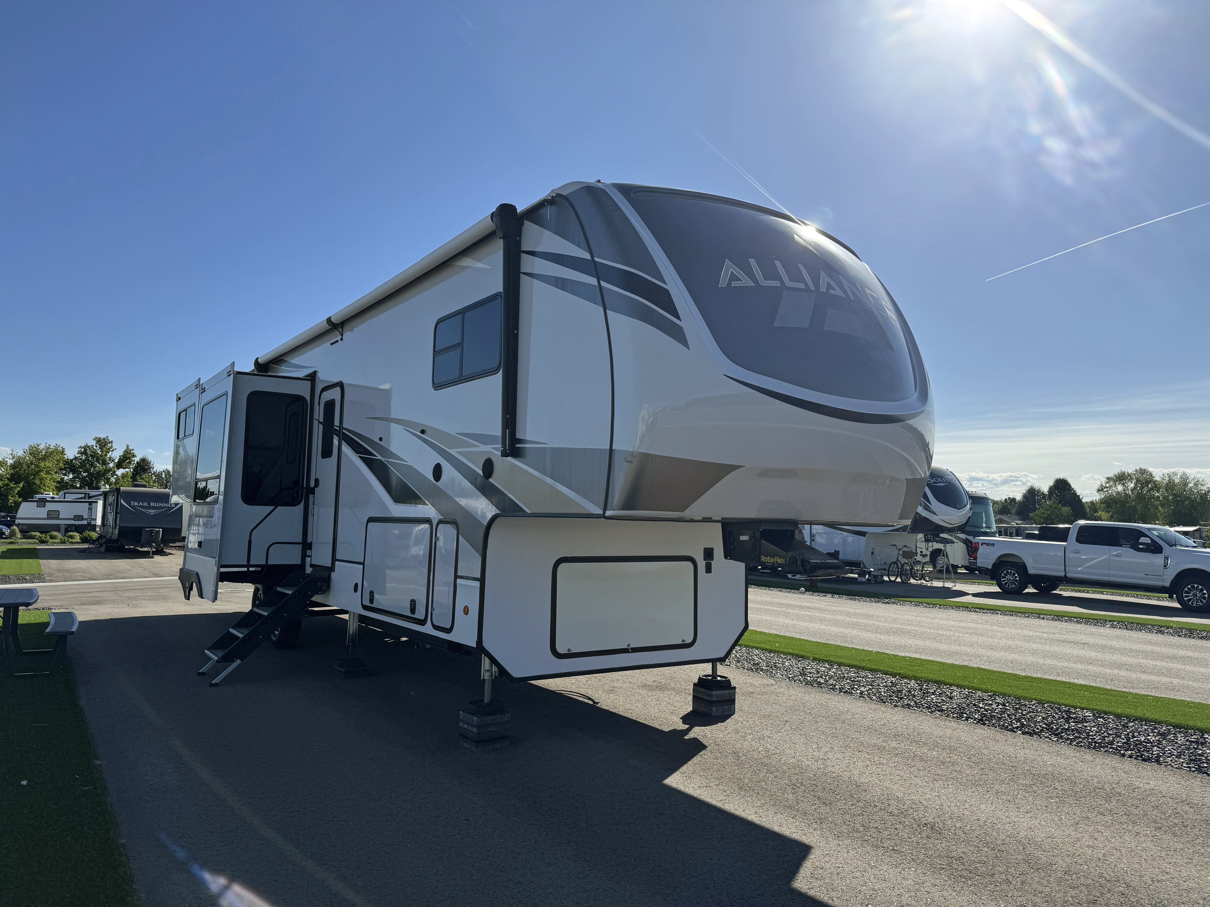 2021 Alliance Rv PARADIGM 365RD RV